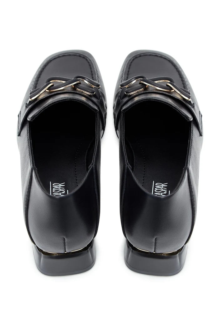 Chain Embellished Leather Loafers - Black