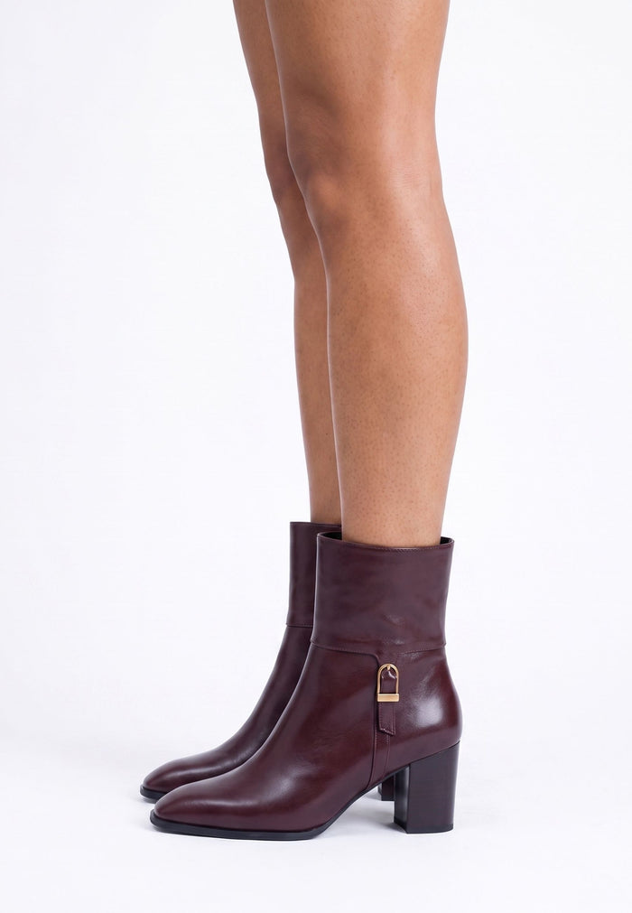 Chic Block Heel Ankle Boots - Bordeaux