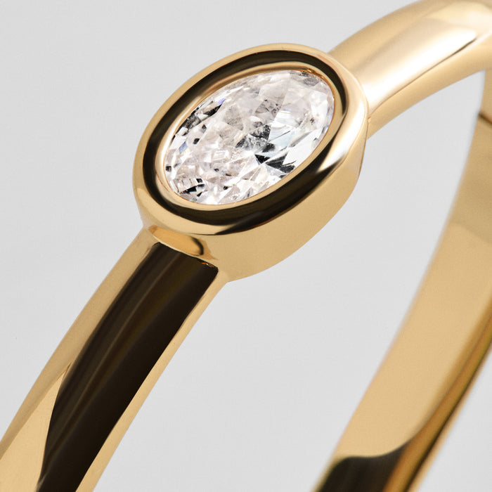 Christine Hinge Bangle Bracelet - Round Bezel