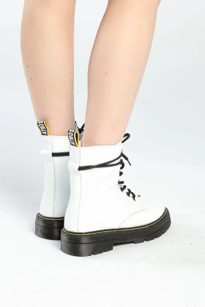 Classic Lace-Up Leather Boots - White