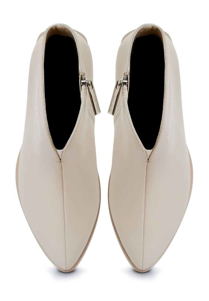 Classic Leather Block Heel Ankle Boots - Cesare Gaspari