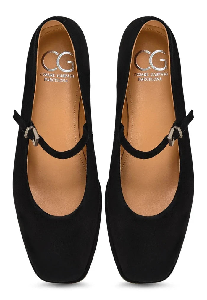 Classic Mary Jane Flats - Black