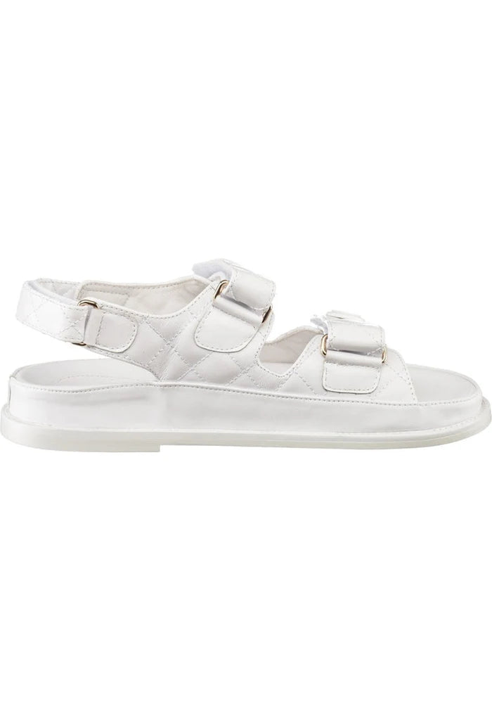 CloudWalk Quilted Sandals - White