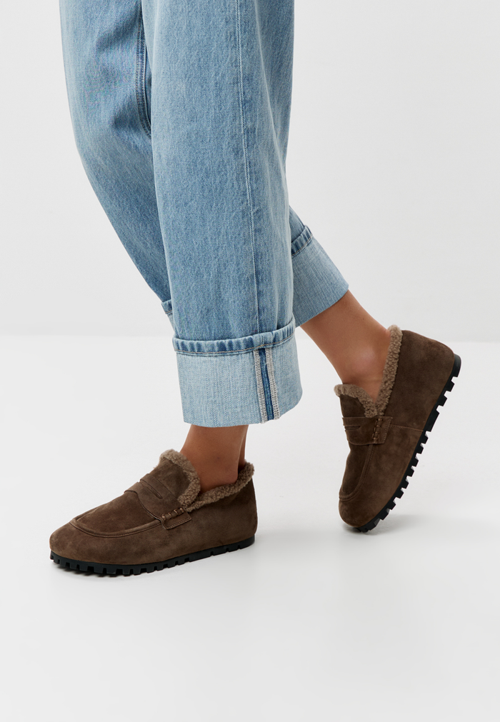 Cozy Trek Winter Loafers – Mocha