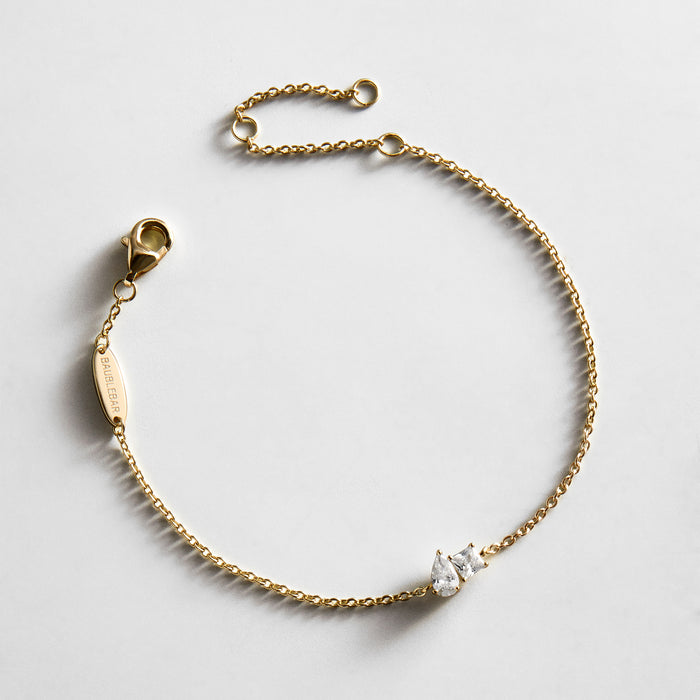 Eunice 14K Gold Crystal Bracelet - Toi et Moi Cut