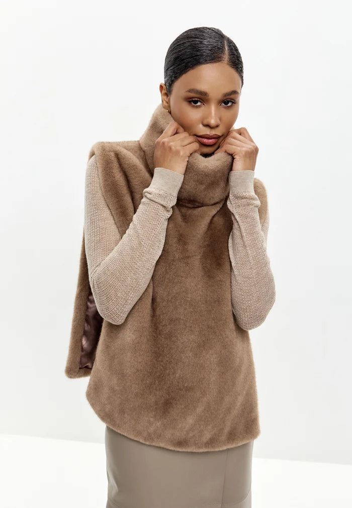 Faux Fur Sleeveless Sculpted Top with Collar – Light Brown