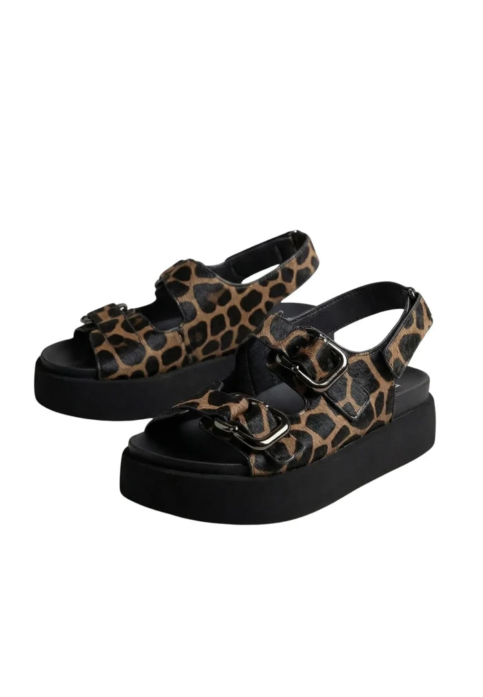 Giraffe Buckle Platform Sandals
