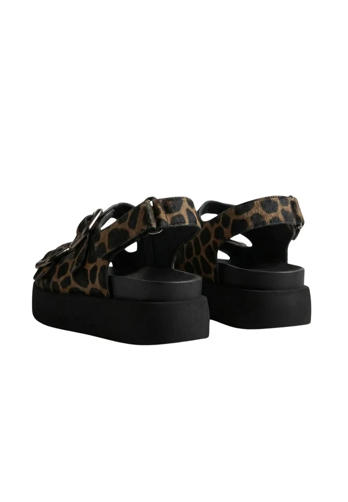 Giraffe Buckle Platform Sandals
