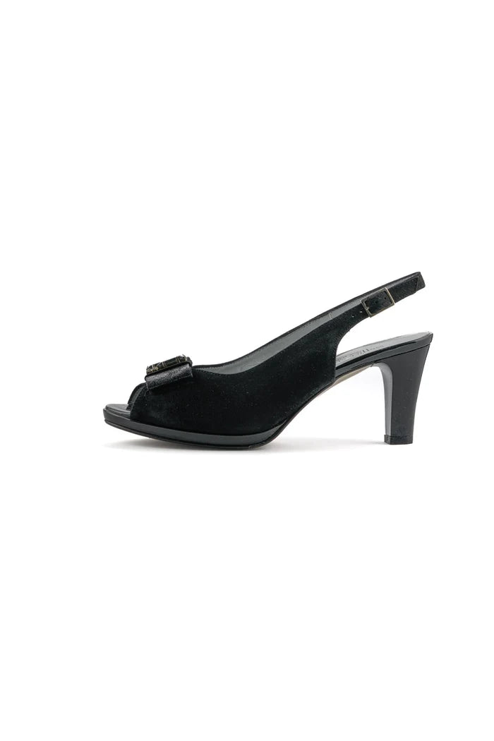 Glamour Bloom Sandals - Black