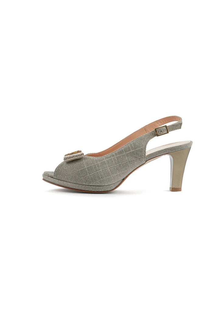 Glamour Bloom Sandals - Silver