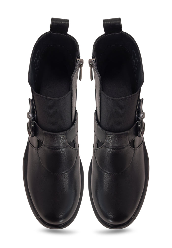 Heart Bit Low-Heeled Leather Ankle Boots