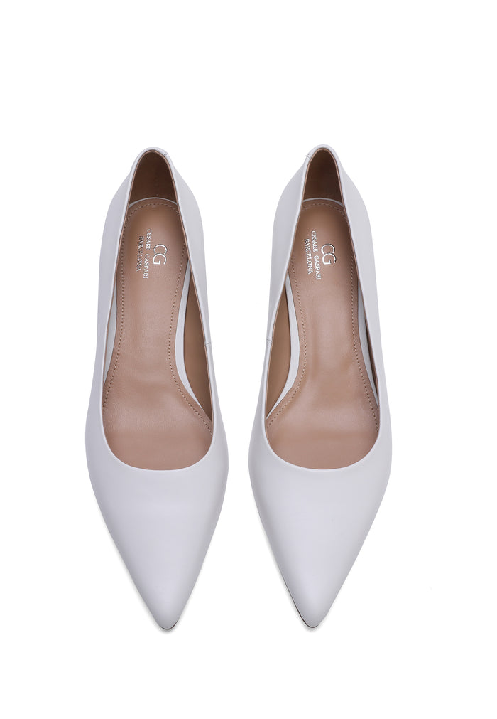 Kitten Heel Pointed Pumps - White