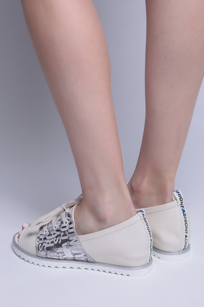 Lace-Up Leather Open-Toe Flats – Light Grey