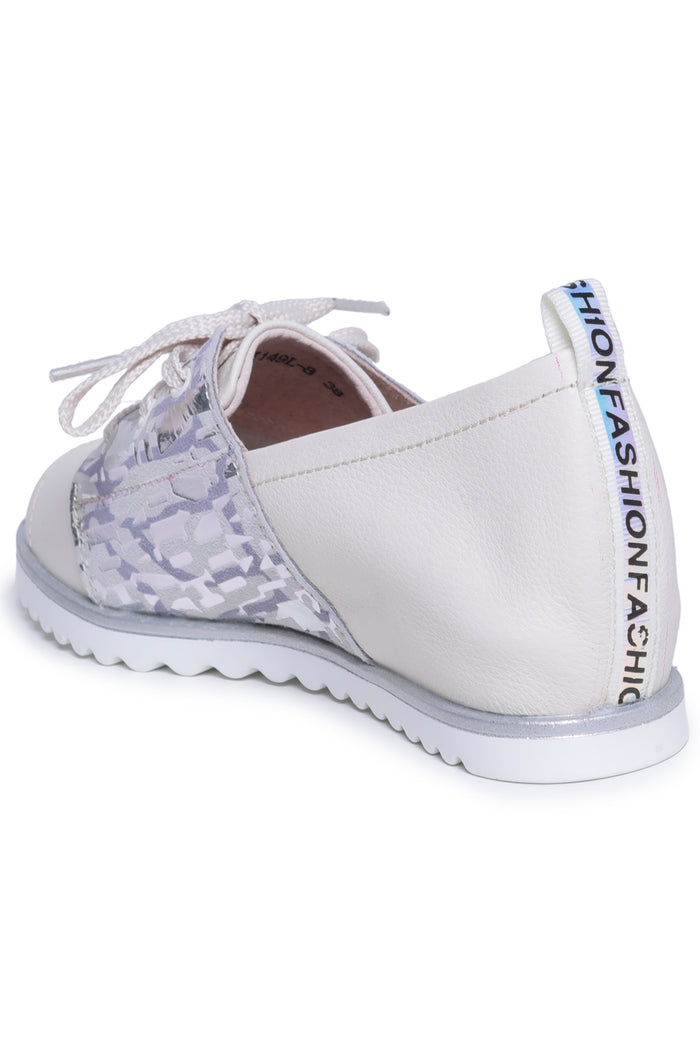 Lace-Up Leather Open-Toe Flats – Light Grey