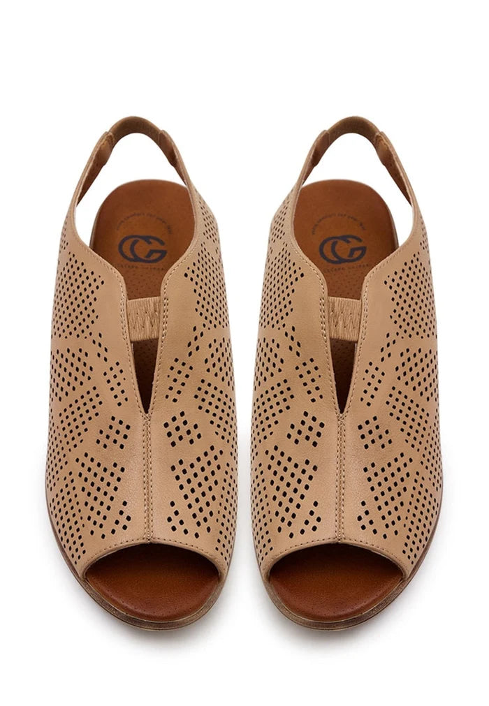 Leather Classic Block Heeled Sandals -  Brown