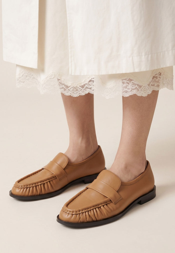 Leather Loafers Isabel - Beige