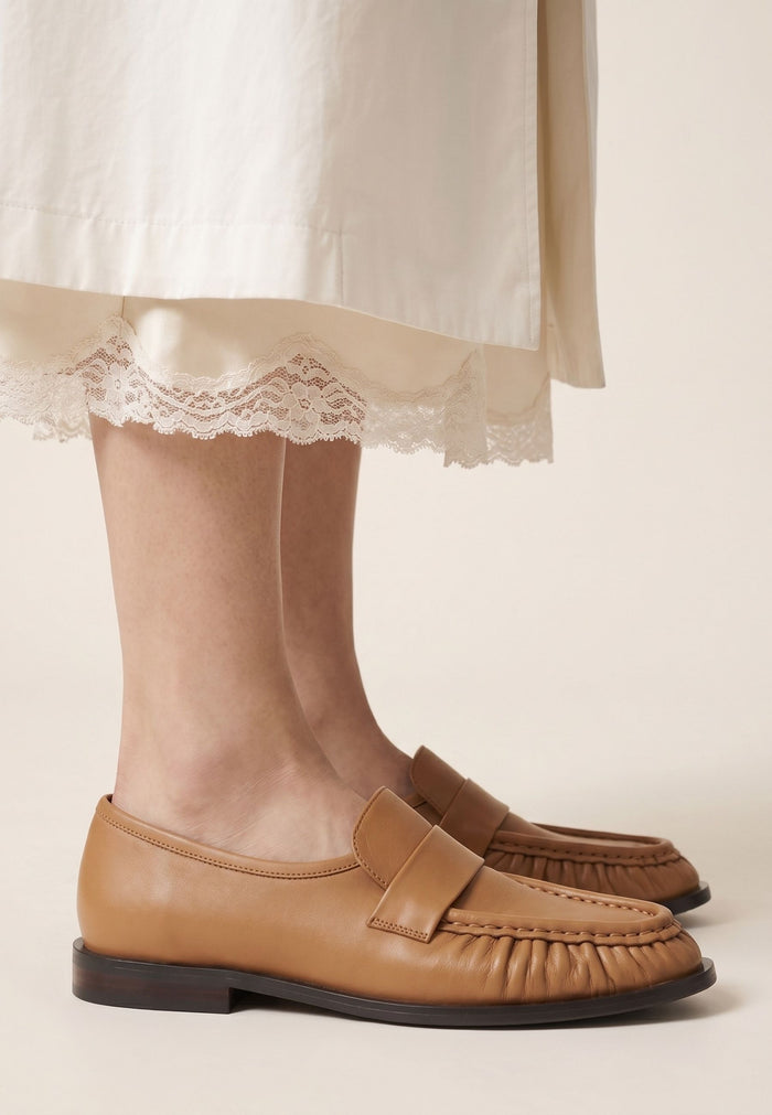 Leather Loafers Isabel - Beige