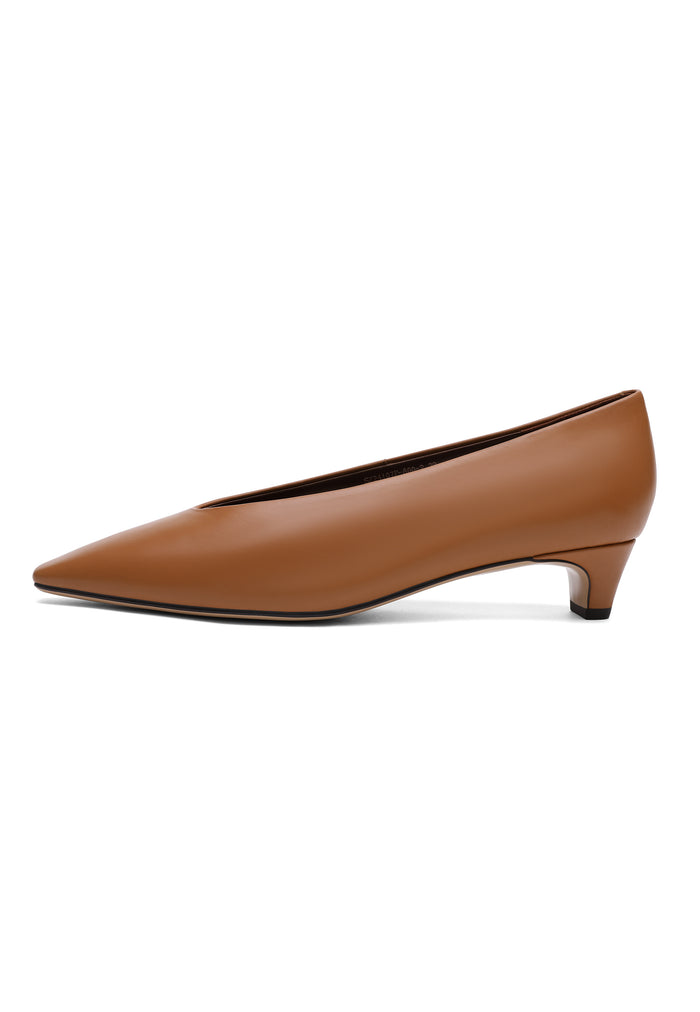 Leather Pointed Flats - Brown