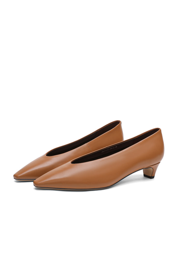 Leather Pointed Flats - Brown