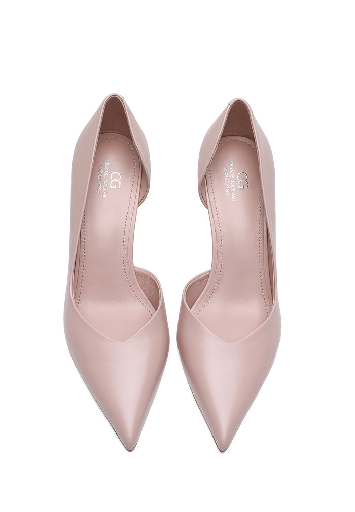 Leather Pointed Pumps - Beige