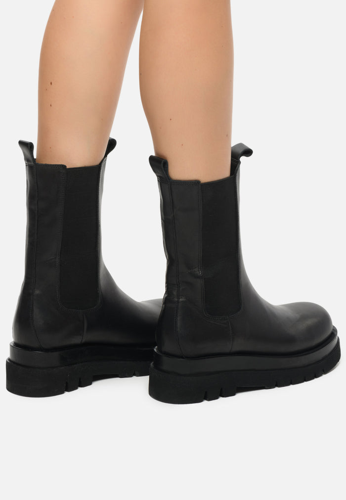 Luna Leather Chelsea Boots