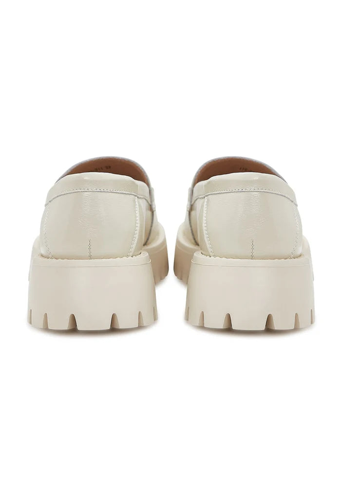 Luxe Chain Loafers - Beige