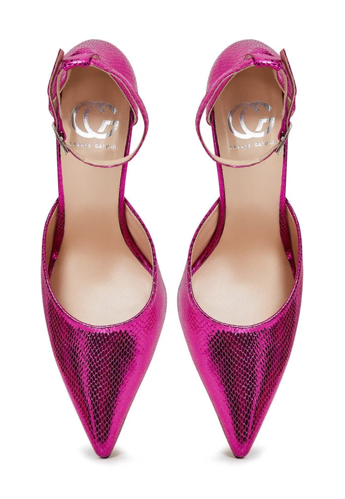 A pair of elegant pink stiletto pumps, luxurious designer heels for a chic and sophisticated look.