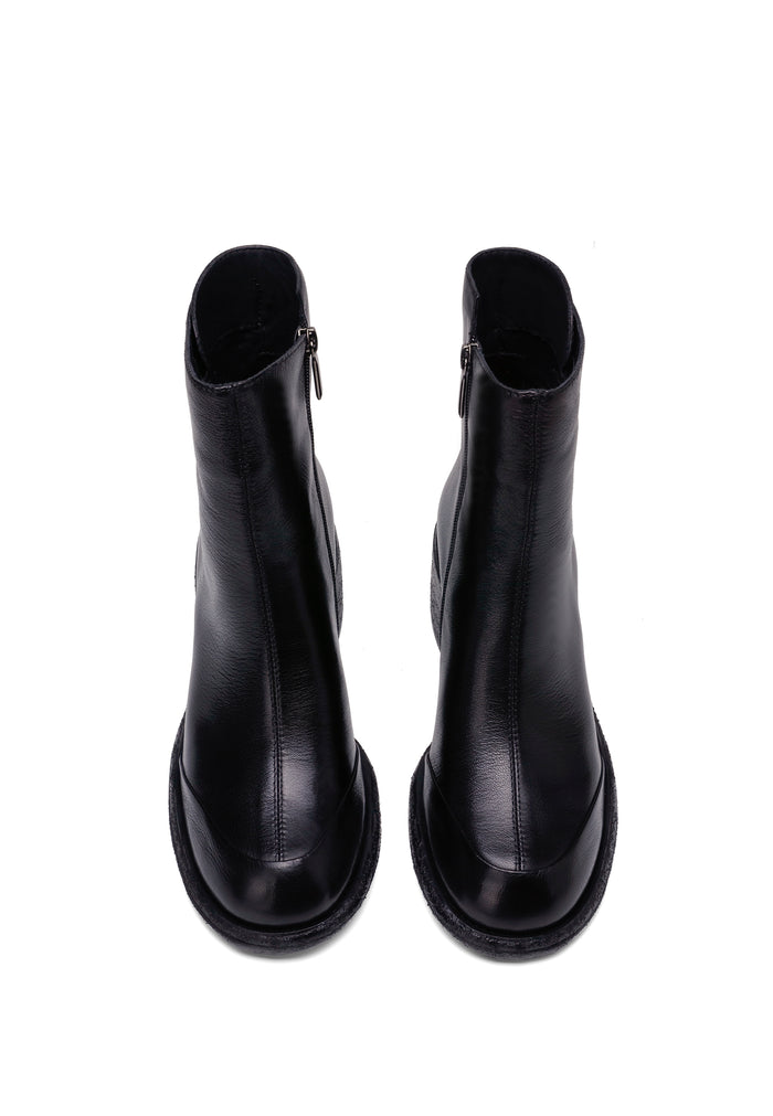Mid-Calf Block Heel Boots - Black