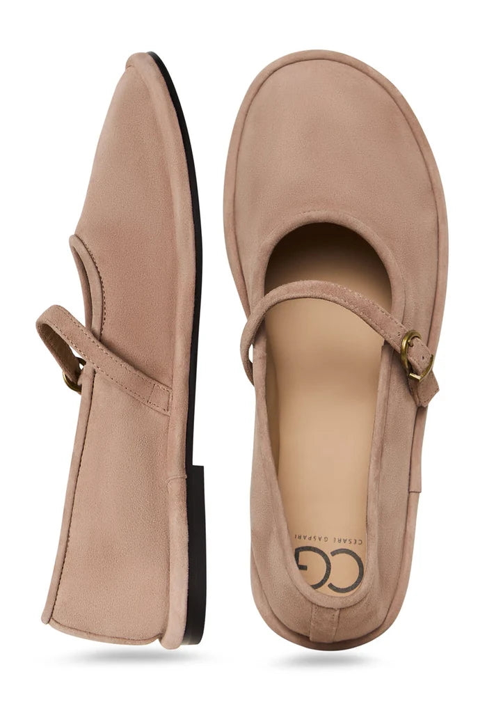Minimalist Charm Flats - Beige Suede