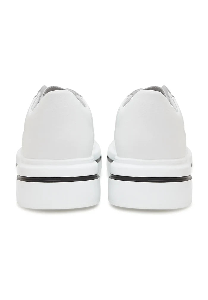 Nova Platform Leather Sneakers
