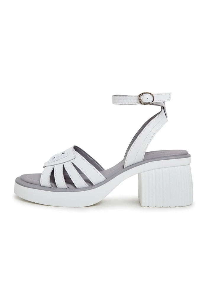 A stylish pair of women's open toe block heel sandals in a trendy chunky heel design.