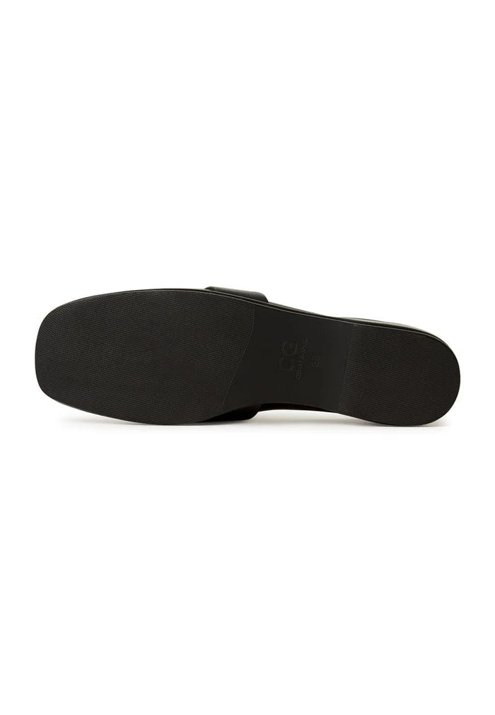 A stylish pair of women's black platform loafers, the Valeria platform loafers, perfect for adding a chic touch to any outfit.