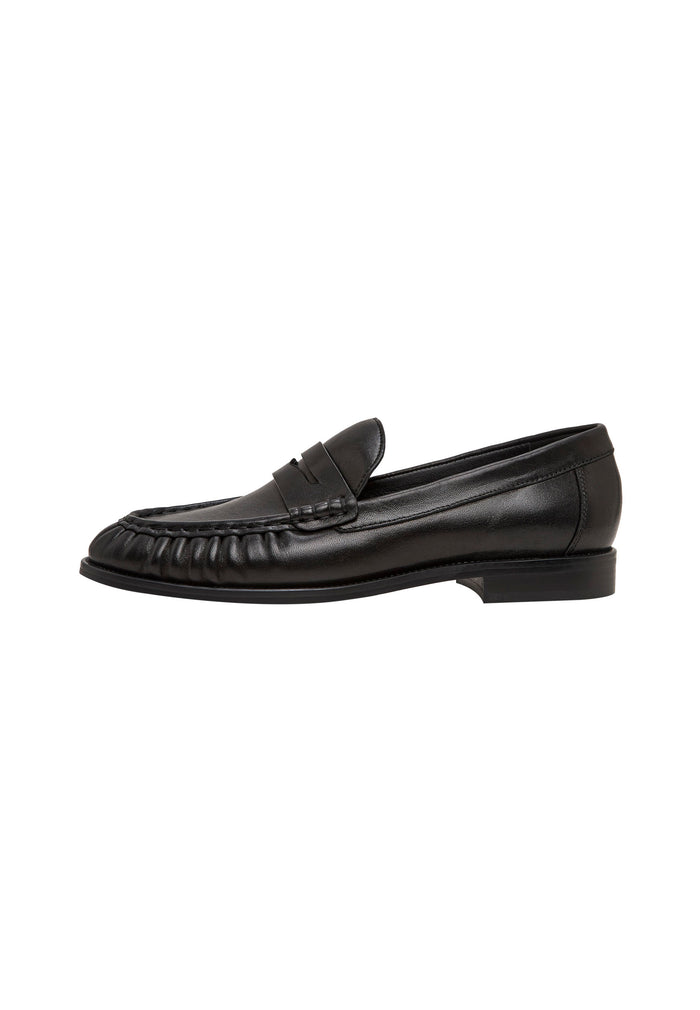 Refined Classic Penny Loafers – Black