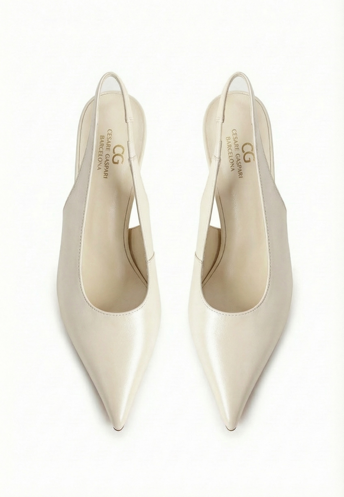 Scarlet Edge Slingback Heels – White