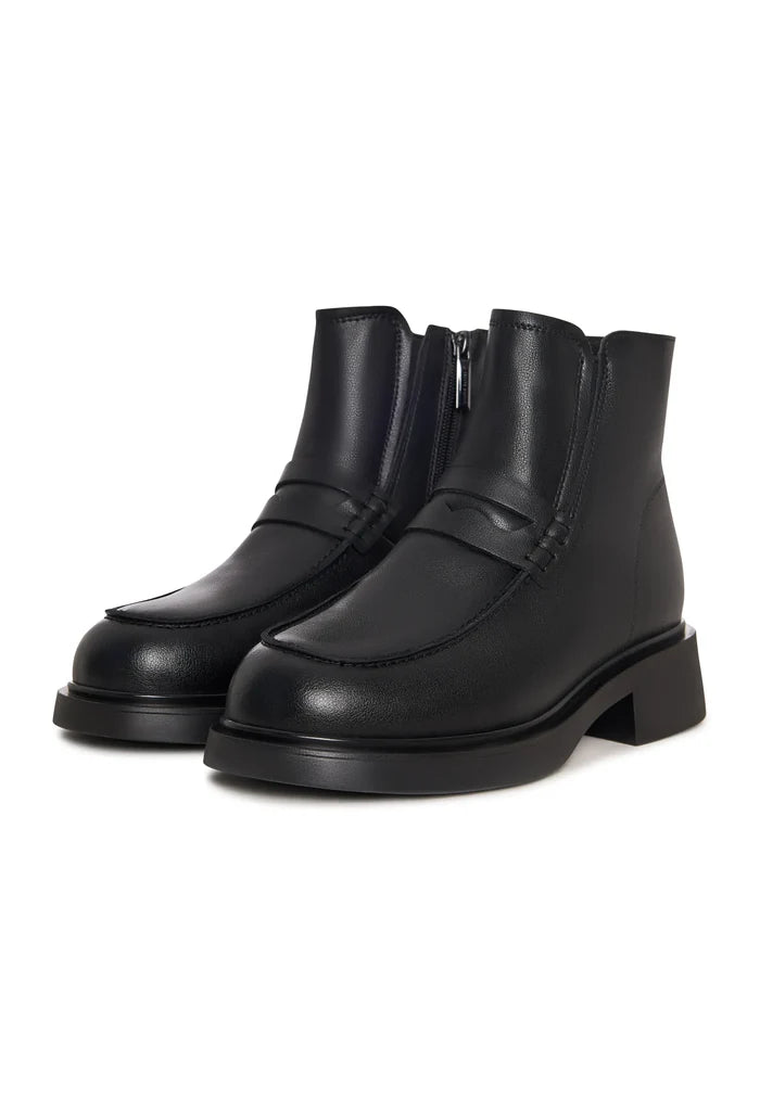 Sculpted Zip Loafer Boot - Black