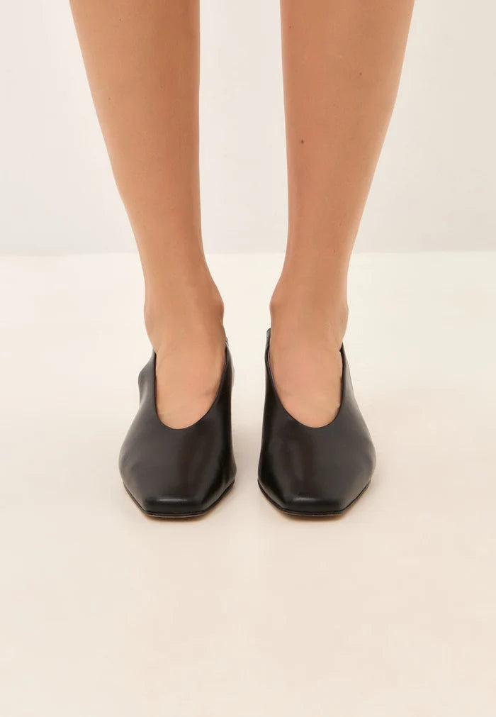 Slingback Heels with Square Toe - Black