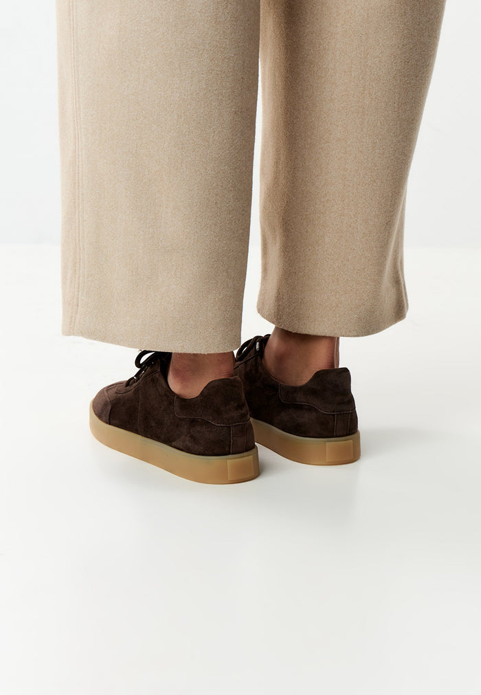 Suede Low-Top Sneakers - Chocolate