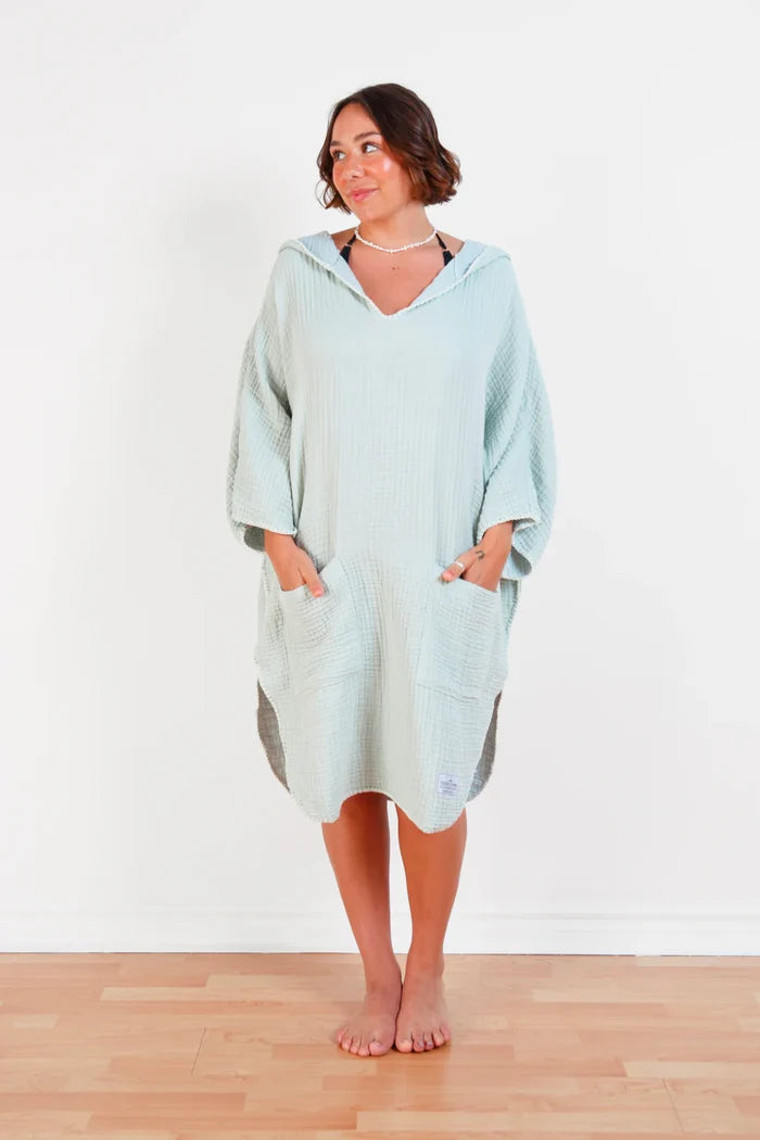 THE COCOON | UNISEX MUSLIN SURF PONCHO