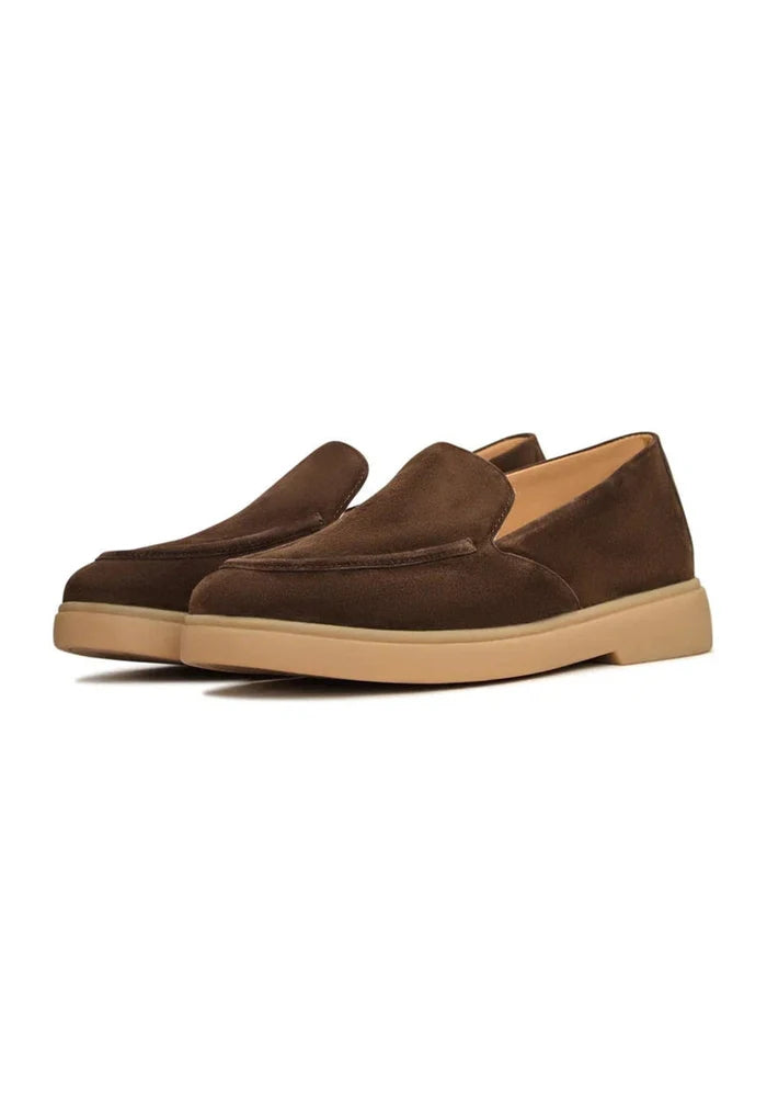 A pair of brown urban ease loafers for men, the perfect combination of comfortable and casual footwear.