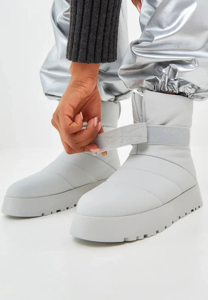 Urban Wool-Lined Winter Boots - Grey