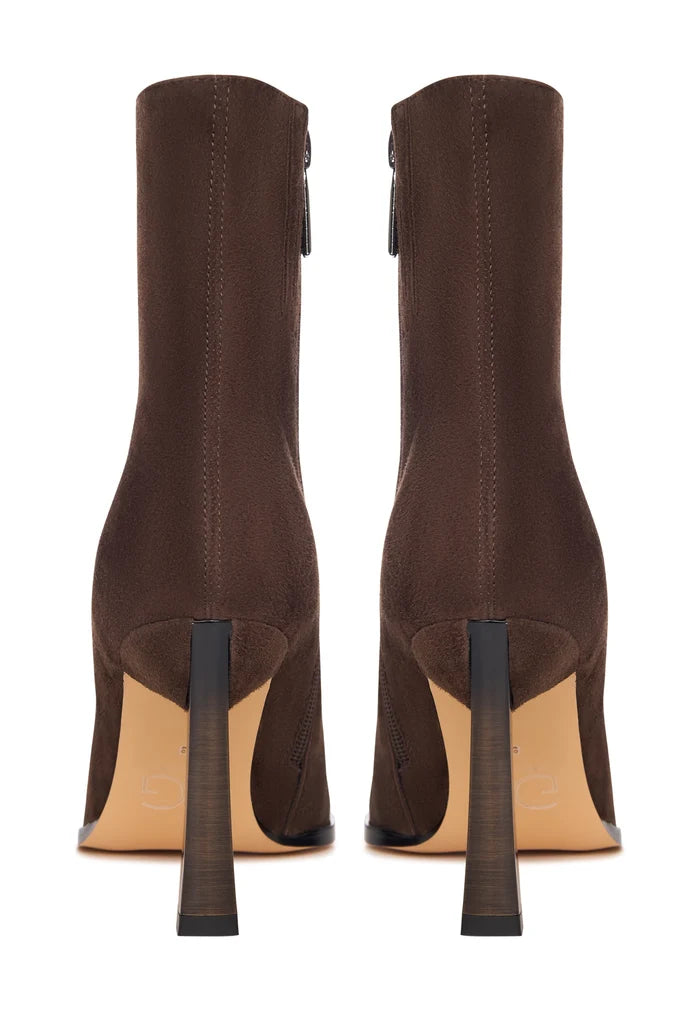 Velvet Edge Ankle Boot - Brown