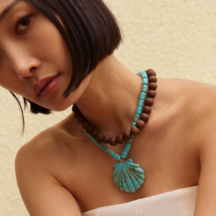 Washed Ashore Seashell Pendant Necklace - Turquoise